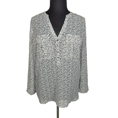 Gap Animal Print Roll Tab Sleeve Chiffon Flowy Blouse Size XL - Image 1 of 4