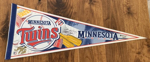 Minnesota Twins Pennant Autographed by Tony Oliva Cover