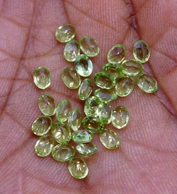 10pcs Bulk Lot 1.40 Carats Natural Peridot 4x3 mm Oval Cut Loose Gemstones u525 - Image 1 of 4