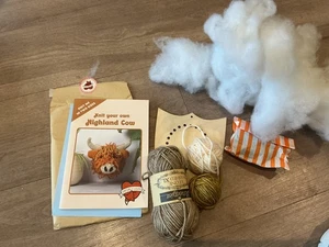 Sincerely Louise Knit your own Highland Cow knitting kit. - Picture 1 of 1