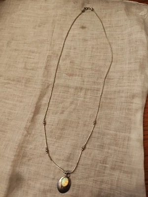 Collar de cadena de cuentas de plata líquida colgante de ópalo de ley vintage de 18" de largo Foto 1 de 3