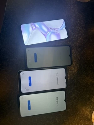 Job lot 5 Samsung Smartphones For Parts or not Working please read description  - Image 1 of 3