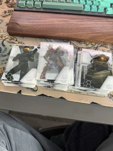 Halo Legacy Collection Active Camo lot almost 150 cards active camo - Picture 1 of 6