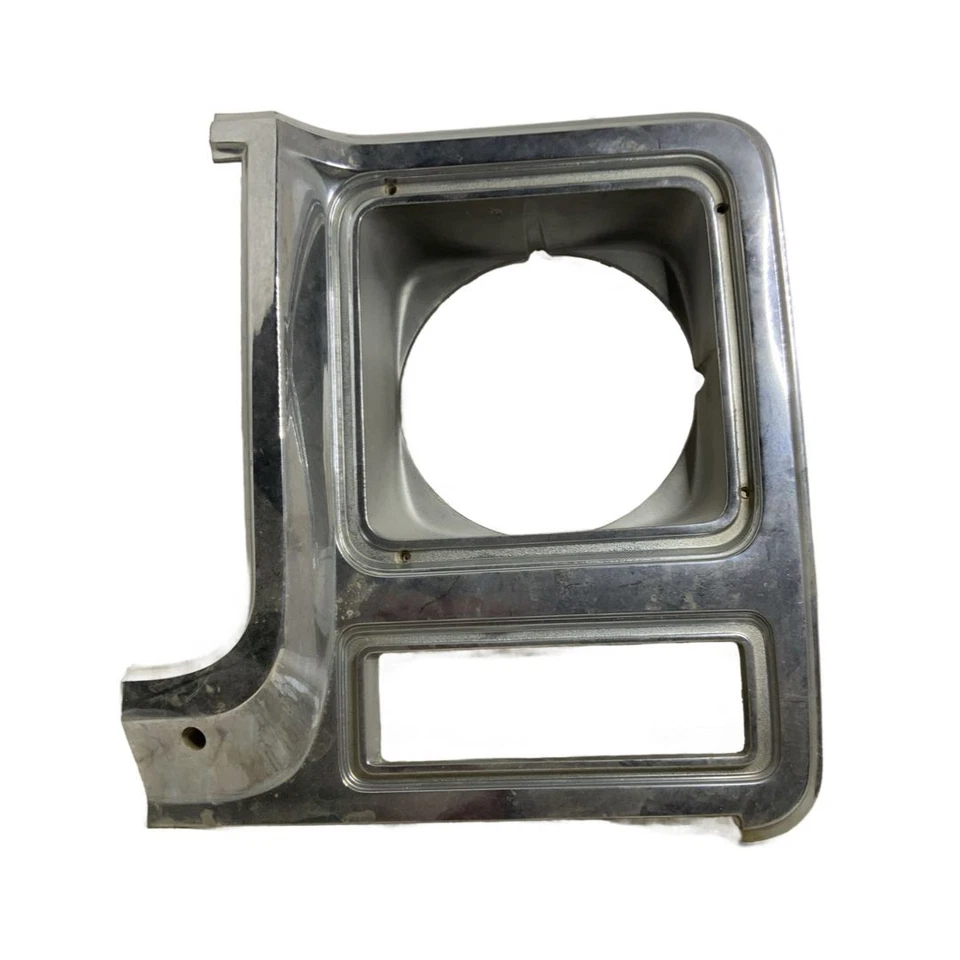 1979-1980 Chevrolet 10 Series Pickup porta farol 14021237 mão esquerda metal 841 - Imagem 1 de 4