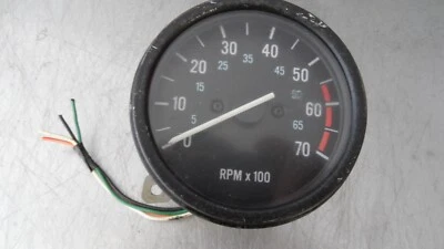 OEM JEEP YJ WRANGLER TACHOMETER 1988-1990 2.5 4 CYLINDER   - Image 1 of 4