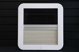 caravan Roof Hatches - Picture 1 of 8