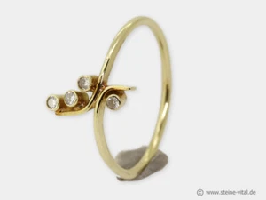 Schöner 585er Gold Ring mit 4 Brillanten gebraucht (1827) - Bild 1 von 1