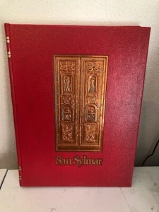 San Sylmar A Treasure House of Functional Fine Art 1978 45 Record Included - Imagen 1 de 9
