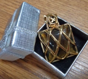 Estate Jewelry ~ RMN Goldtone BROWN TIGER'S EYE Square Pendant - No Chain - Picture 1 of 4