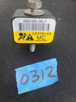 2006- 2007  Silverado  TAHOE Chevrolet GMC Sierra FRONT sensor 10370149 OEM - Image 1 of 2