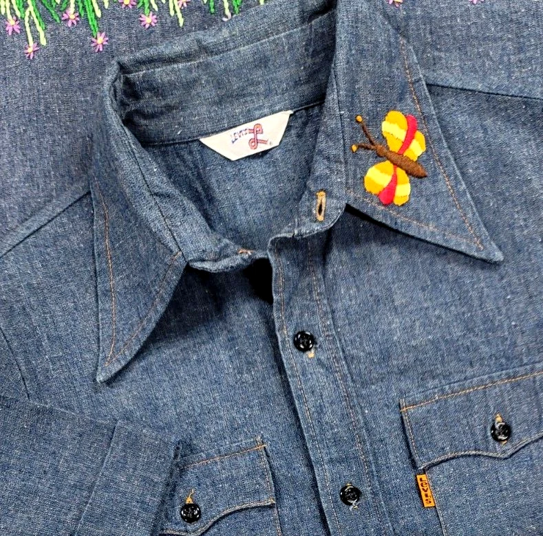 Vtg 70s Levi's Orange Tab Chambray M Shirt Embroider Hippie Floral Rare Cursive - Image 1 of 4