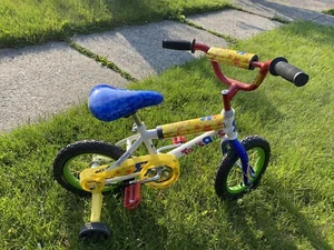 12 Inch Toys R Us Geoffrey Bicycle - Picture 1 of 2
