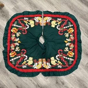 Falda de árbol de Navidad hecha a mano verde rojo blanco oso de peluche bastón de caramelo - Imagen 1 de 10