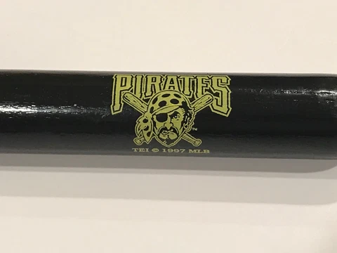 Pittsburgh Pirates Jolly Roger 1997 MLB Mini Baseball Bat Wooden 22” Souvenir Cover