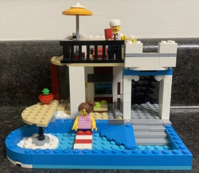 LEGO #31077 Modular Sweet Surprises Creator 3 in 1 W/ All 3 Manuals READ - Image 1 of 4