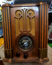 Vintage 1936 Zenith Tombstone VacuumTube Wood case Radio 4V31 4-V-31