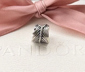 Original Pandora Charm „Feder“ 925 Silber #790581 - Bild 1 von 3