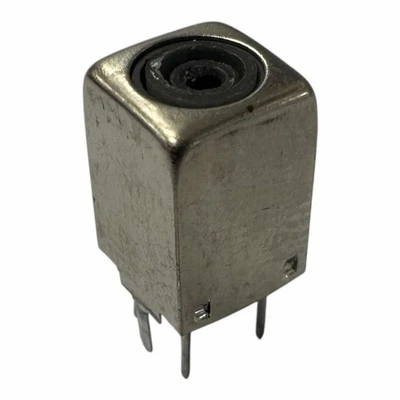 7M3-471 Coilcraft Tunable RF Inductors 7mm Slot 7 - Image 1 of 2