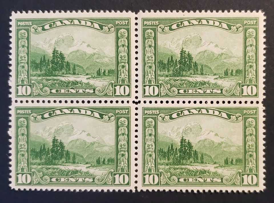 Stamps Canada Mint: #155 10c green Mount Hurd block of 4 VF MNH — 第 1/1 张图片