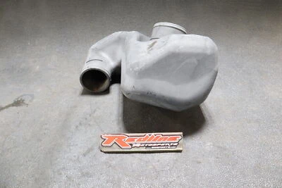 2008 YAMAHA WAVERUNNER FX CRUISER FX1100A HO WATER TANK EXHAUST BOX F0X-U4261-13 - Imagem 1 de 4