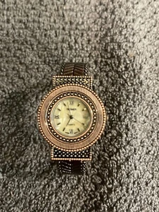 Beautiful Bijoux Terner Women's Watch Bronze Tone Cuff Bracelet Model K-16585 - Picture 1 of 4