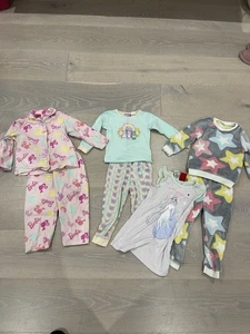 Girls Size 3 Bundle Of 4 Pyjama Sets Care Bears, Barbie, Frozen - Picture 1 of 5