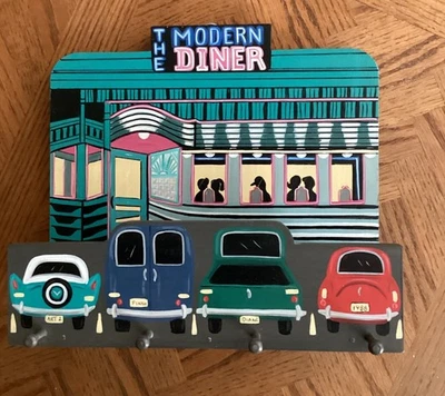 Винтажный деревянный настенный держатель для ключей/почтовый держатель с автомобильной графикой - Изображение 1 из 4