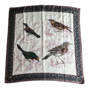Sciarpa di seta vintage Perry Ellis Birds design bordo quadrato 39" x 39" - Foto 1 di 13