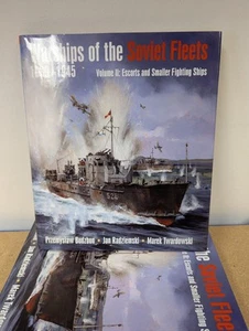 Warships of the Soviet Fleets, 1939-1945 Volume II Escorts Smaller Fighting Ship - Picture 1 of 6
