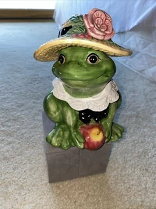 Fitz and Floyd Frog 2 Piece Lidded 1993 - Picture 1 of 1