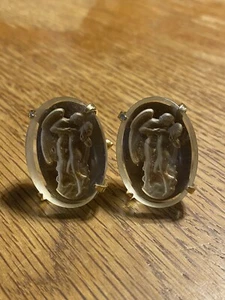 Vintage Swank Arts of the World Bavarian Crystal Cufflinks - Embracing Lovers - Picture 1 of 2