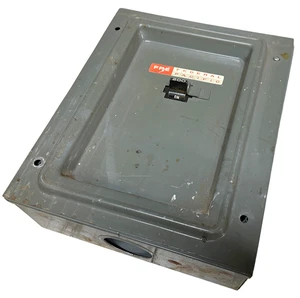 Federal Pacific Electric 10200 Circuit Breaker Enclosure w/ Breaker 200A - Picture 1 of 4