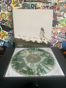 KACEY MUSGRAVES Deeper Into The Well 2LP VG++ GREEN LIQUID FILLED VINYL - Picture 1 of 3