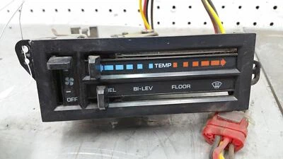 Control de calefacción de tablero para Dodge Aries Plymouth Reliant 03849765 Foto 1 de 3