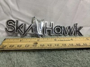 Buick Skyhawk 82-89 25512314 Emblem    C3 - Bild 1 von 5