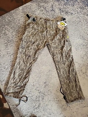 Shield Fused Cotton Mens 2X Large Pants Mens 6 Pocket Adjustable Camo Mossy Oak  - Image 1 of 4