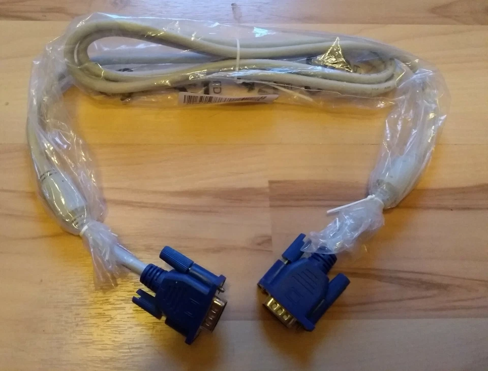 1,8m S-VGA Kabel SVGA XGA VGA Stecker Full HD Monitor Anschlusskabel Ferrite - Bild 1 von 1