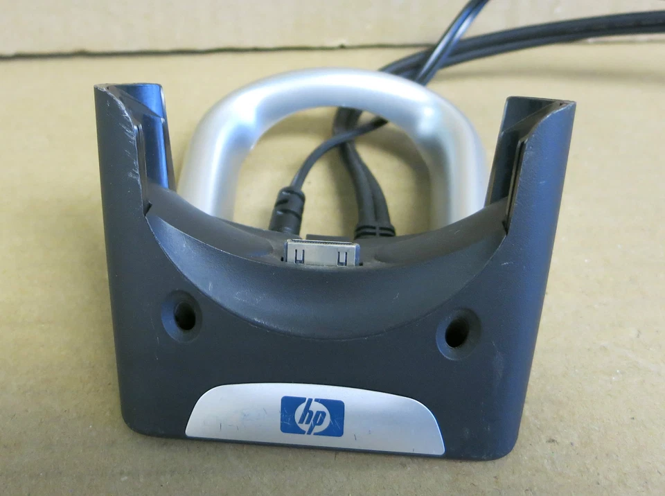 HP 308096-001 PDA Cradle USB / Serial Dock PE2035A Black/Silver - Image 1 of 1