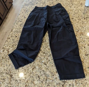 ASOS DESIGN Women's Petite chino pants in black US 6 - Picture 1 of 8