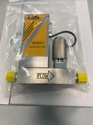 **NEW** Parker Porter Digital Mass Flow Controller 601CMCAAD88E  - Image 1 of 2