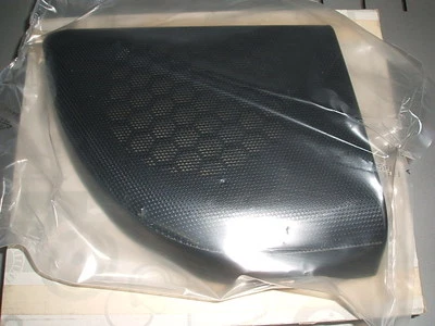Genuine Mercedes-Benz C-Class Coupe LH Door Speaker Grille BLACK A20372703889051 - Image 1 of 4