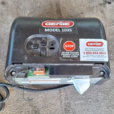 Genie 1/2 HP Chain Drive Garage Door Opener *HEAD*Only 1035-VM Or SV Logic Board - Image 1 of 4