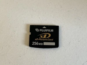 Fujifilm xD Picture Memory Card 128MB For Olympus and Fujifilm Cameras Working - Picture 1 of 2