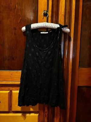 Blusa Sno Skins Negra con Lunares Negros Acrílico Sin Mangas Talla M Foto 1 de 4