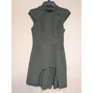 Karen Millen olivgrünes Kleid hochgeschlossen plissierter Saum Flügelärmel UK 10 - Bild 1 von 3