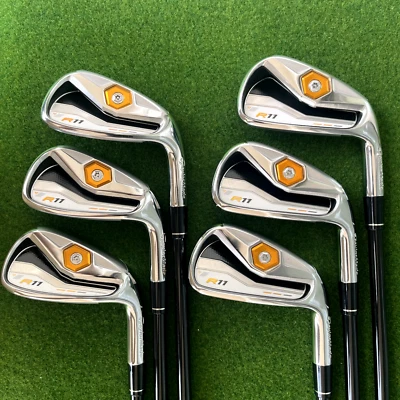 TaylorMade R11 Ironset 5-9Pw 6pc RH Fujikura Motore  graphite Flex S Used - Image 1 of 4