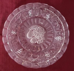 Vintage Unsigned Clear Round Glass Serving Plate/Platter, Fruit Embossed Center - Picture 1 of 10