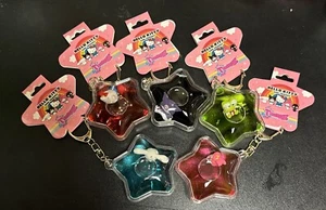 Sanrio Hello Kitty & Friends Tsunameez Liquid Glitter Star Keychain Lot 5 - Picture 1 of 1
