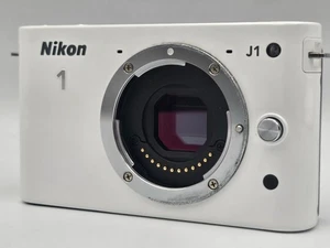 [US Duty Paid] Nikon 1 J1 10.1MP Mirrorless Digital Camera White From Japan - Picture 1 of 16