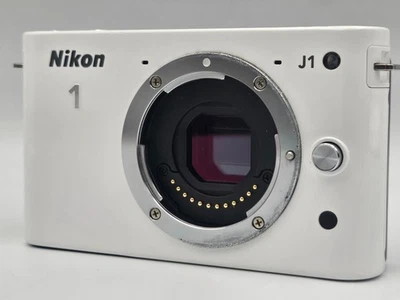 [US Duty Paid] Nikon 1 J1 10.1MP Mirrorless Digital Camera White From Japan - Image 1 of 4